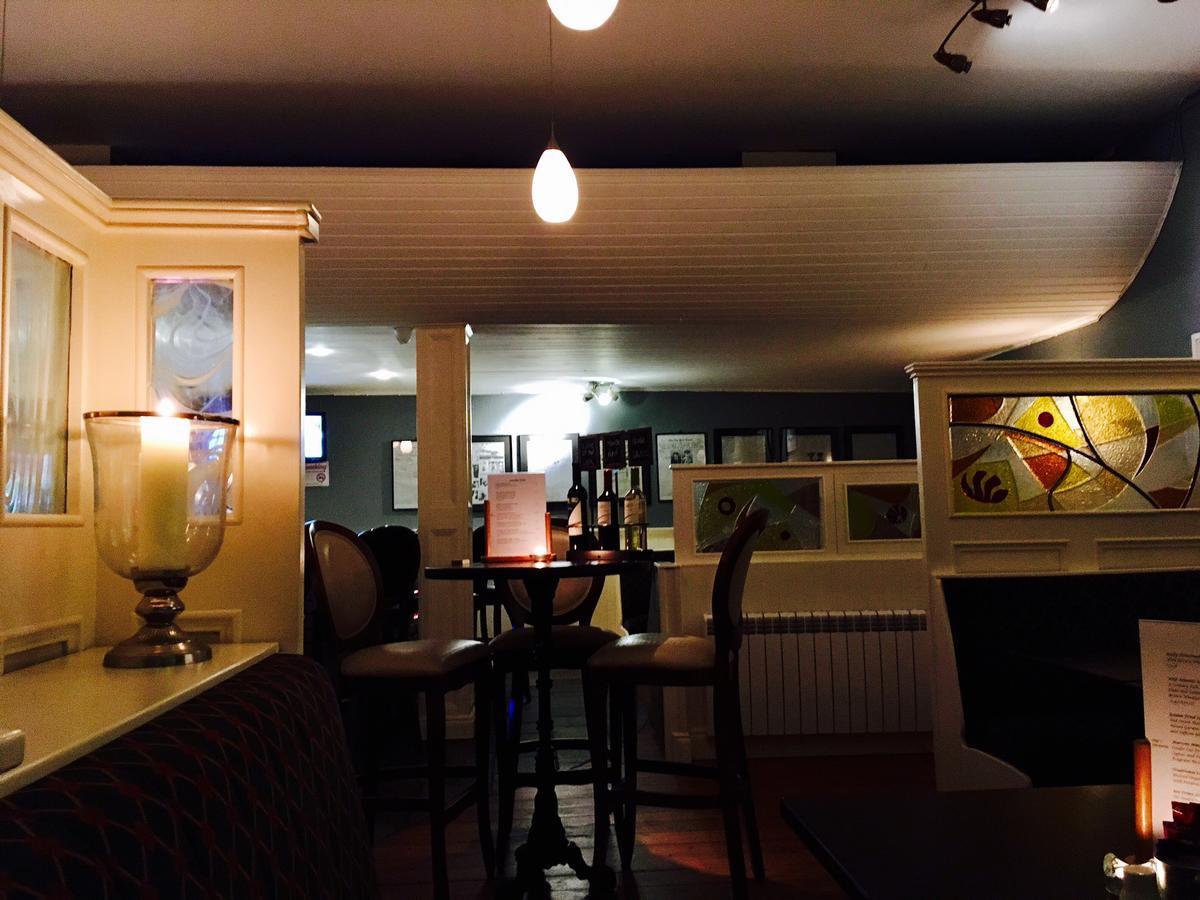 קליפדן Alcock & Brown Hotel מראה חיצוני תמונה
