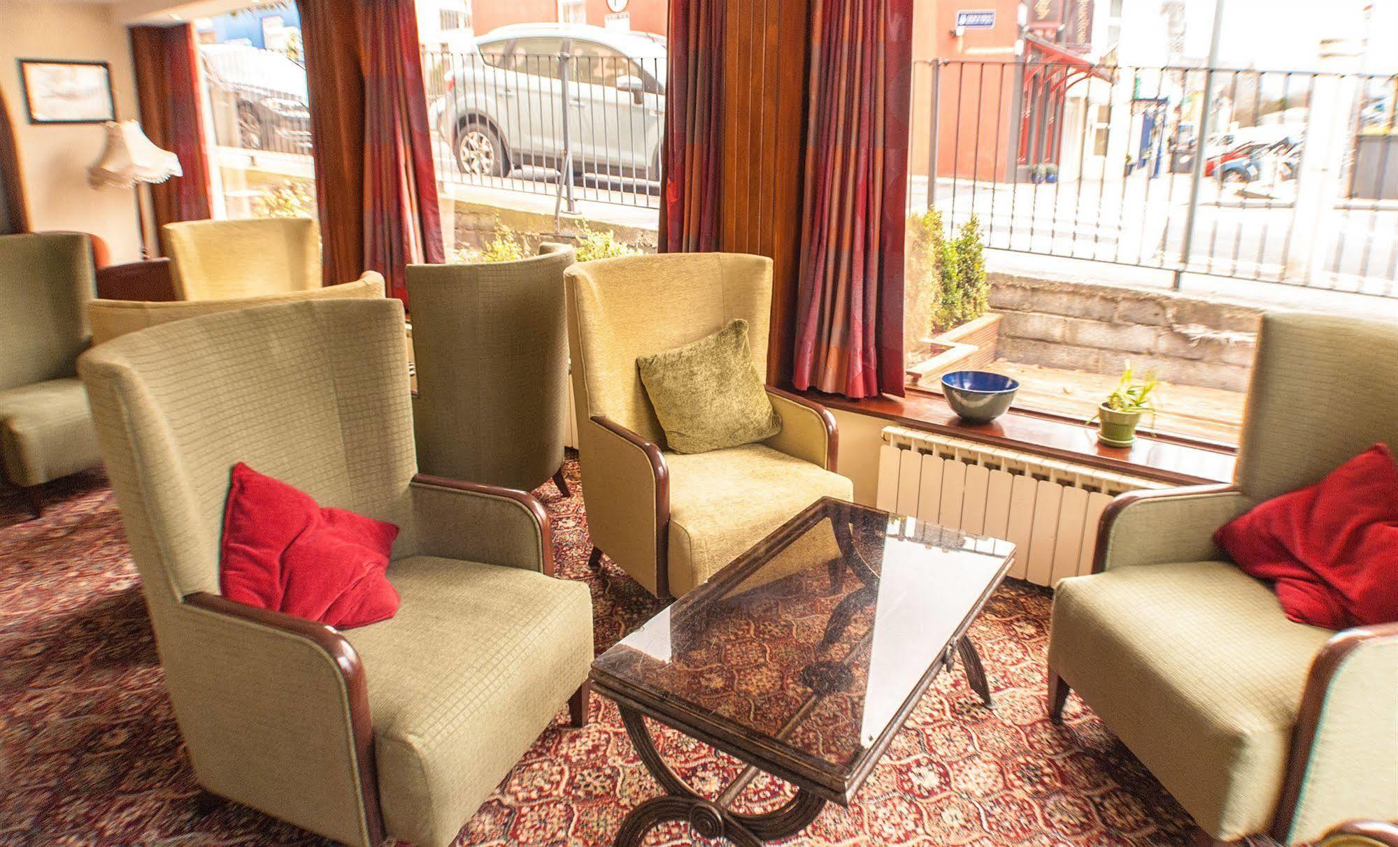 קליפדן Alcock & Brown Hotel מראה חיצוני תמונה